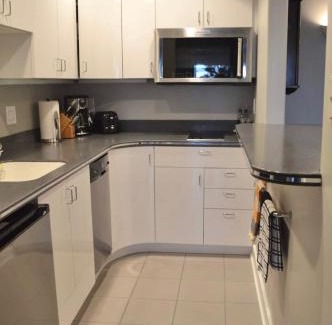 North Beach/Blue Ridge Apartment | 1-Bedroom Seaview Guesthouse on Seattle Luxury Estate with Views of Olympic Mountains