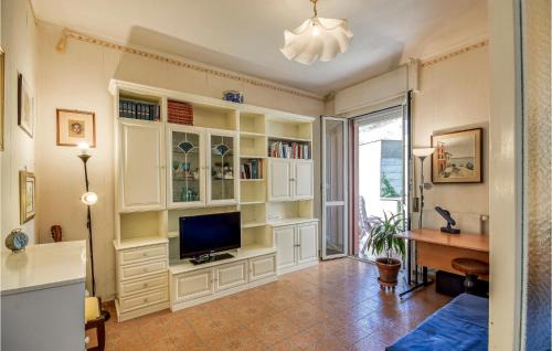 Molassana Apartment | 1 Bedroom Stunning Apartment In Genova