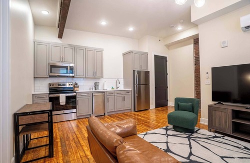 Frankfort Hotel | 1 Bedroom Suite, King Bed