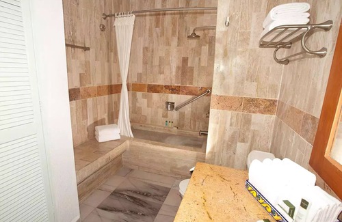 South Hotel Zone Resort | 1 Bedroom Suite in marvelous Puerto Vallarta