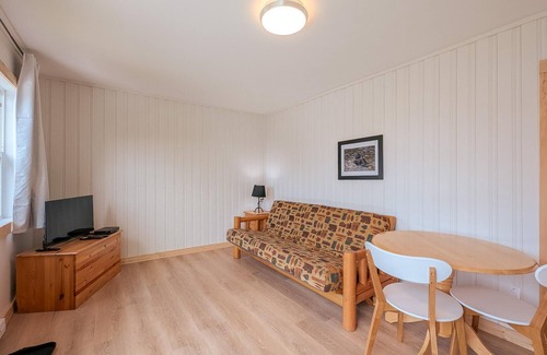 Ucluelet Hotel | 1-Bedroom Suite | Ocean View