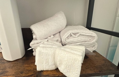 Southwest Edmonton Bed & Breakfast | 1 bedroomnBasement suite located in the Keswick neighborhood of SW Edmonton.