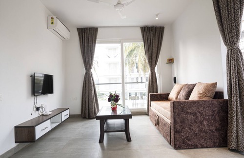 Calangute House | 1 bhk with articulate decor and oxy pool