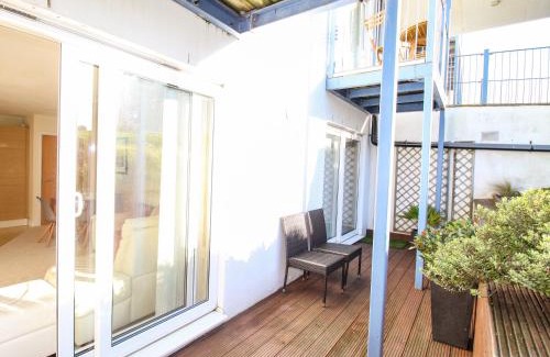 Southbourne Apartment | 1 Blue Waters