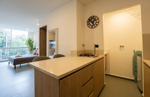 El Tesoro Apartment | 1-BR Apt - El Tesoro near Provenza & Parque Lleras