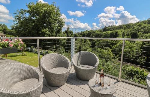 Amroth House | 1 Bryn Beudy