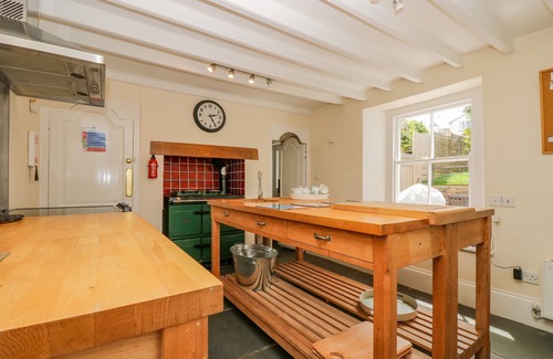 Portscatho Cottage | 1 DORMER VILLAS, pet friendly, country holiday cottage in Portscatho