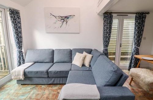Bugford House | 1 Keepers Cottage, Hillfield Village