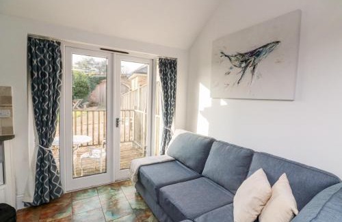 Bugford House | 1 Keepers Cottage, Hillfield Village