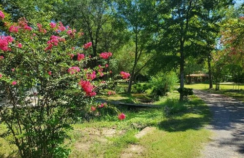 Elmo House | 1 Large Bedrooms Estate | Pool