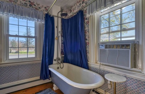 Trenton Hotel | 1 Lovely Suite in Bar Harbor Open Hearth Inn
