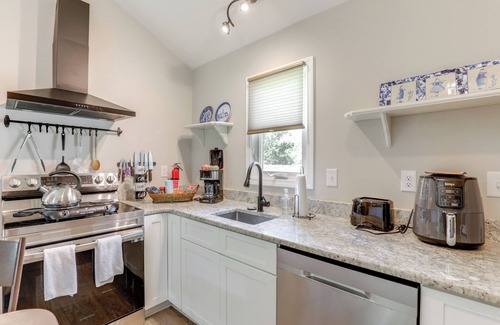 Conway Apartment | 1 Mi to Conway Riverwalk: Studio in Historic Dtwn