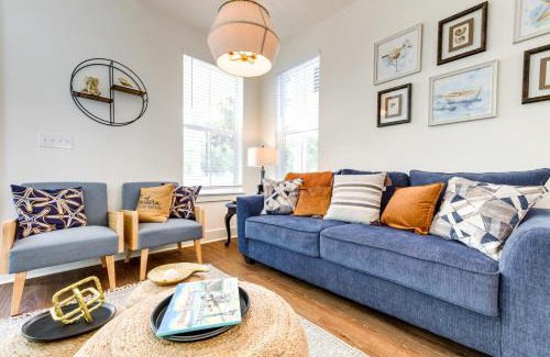 Ocean Springs House | 1 Mi to Downtown Modern Ocean Springs Cottage