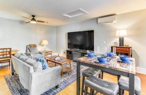 F. Q. Story House | 1 Mi to Dtwn Updated Guesthouse in Phoenix!