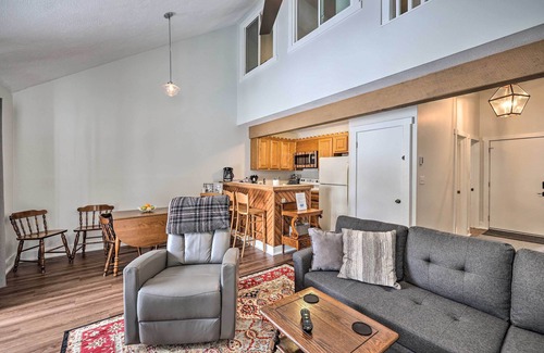 White Haven House | < 1 Mi to Jack Frost: Lake Harmony Townhome!