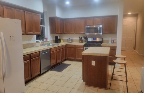 Sparks House | 1 mile from Golden Eagle Sports Complex