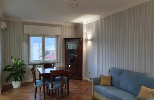 Torre Annunziata Apartment | 1 minute from MAXIMAL POMPEII shopping center, 1 km from the excavations of Pompeii