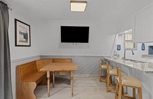 Lampe Cabin | #1 Requested A Frame at Table Rock is Back!