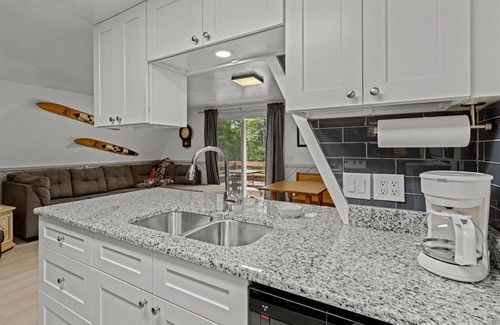 Lampe Cabin | #1 Requested A Frame at Table Rock is Back!