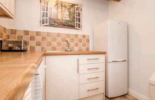 Malton House | 1 RODGERS MEWS, romantic, character holiday cottage in Malton
