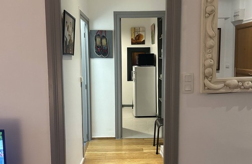 Saint-Jean-de-Luz Apartment | 1-room apartment, 3*, in the city center with secure parking space