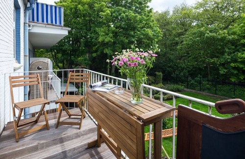 Norderney Apartment | 1-room apartment furnished in natural tones