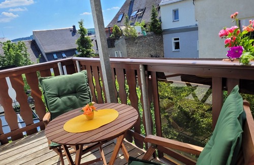 Marienberg Apartment | 1-room apartment with balcony on the 1st floor, combined living room and bedroom