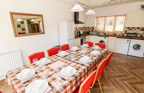 Robeston Wathen Cottage | 1 The Warren