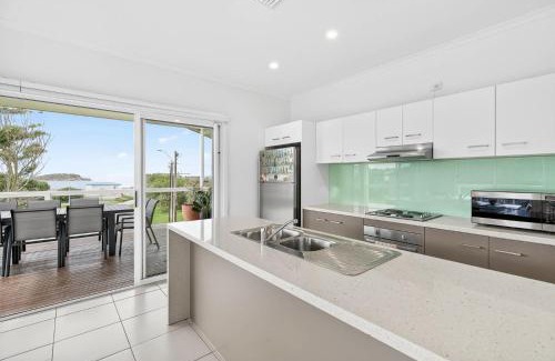 Encounter Bay House | 1 Viking Street Encounter Bay - No Linen Included