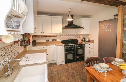 Milton Combe Cottage | 1 WOODSIDE COTTAGES, pet friendly, with open fire in Yelverton