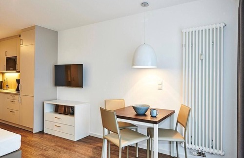 Bensersiel Apartment | 1-zimmer Apartment in Strandnähe mit Balkon und Inkl. Schwimmbad- & Saunanutzung