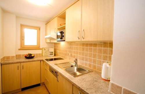 Reit im Winkl Apartment | (1) Zwei-Raum-Ferienwohnung 42qm, Dusche/WC, Küche, Balkon
