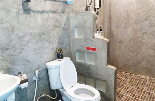 Samut Songkhram Hotel | 10 Billion Resort