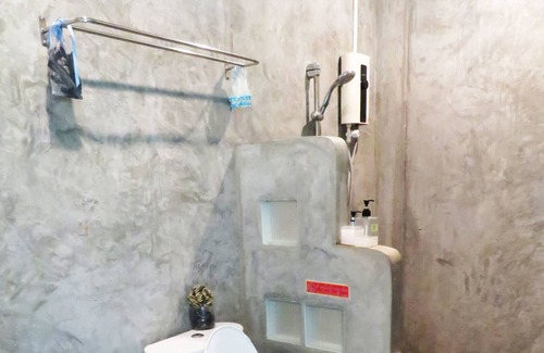 Samut Songkhram Hotel | 10 Billion Resort