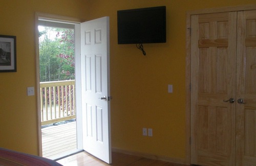 Corinth House | 10 BR/8 BA, Hot Tub, Snowmobiling, Skiing, Water View