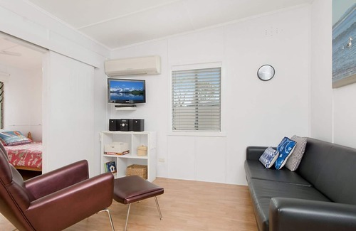 Evans Head Cottage | 10 Elm Street - Beachside Bliss for You & Your Pet