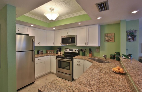 Daytona Beach Shores Condo | 10% off 7 Night Stays! Beautiful Penthouse Condo, Ocean & River Views