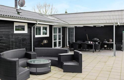 Nørre Hurup House | 10 person holiday home in Hadsund-By Traum