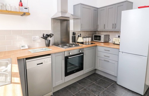 Buxton House | 10 SMALLDALE COTTAGES, pet friendly, with open fire in Buxton