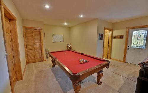 Blue Ridge House | 100 Acre Wood - Cuddleup