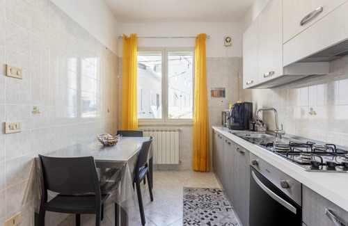 Contessa Entellina Apartment | 100 m² Apartment ∙ 1 bedroom ∙ 5 guests