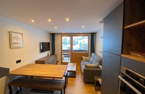 Meribel-Mottaret Apartment | 100% renovated, ideal for families, direct access slopes Label Meribel 3*