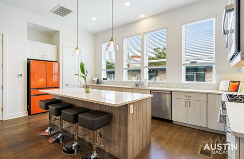 Cherrywood Apartment | 1006 Concordia xxxxx