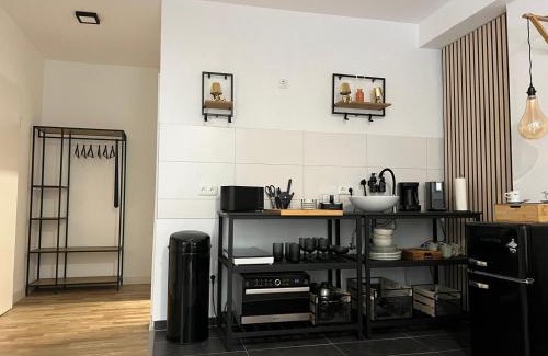 Velbert Apartment | 100m E-Ladestation - max 4 pers - Düsseldorf - Ruhrgebiet - Pilgerstätte