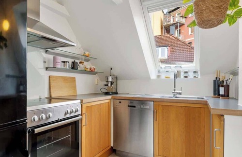 Bergen City Centre Apartment | 100m from Bryggen | Coffee + | Self Check-in
