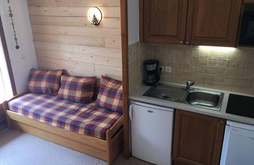 La Joue du Loup Apartment | 100m from ski lifts, Ground floor, terrace, tv, 28m², La Joue du Loup