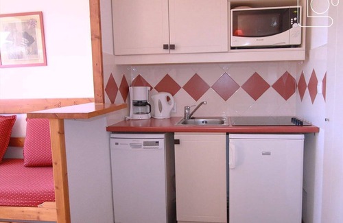 Bergers Apartment | 100m from ski slopes, 6th floor, balcony, tv, ski locker, 24m², Alpe d'Huez