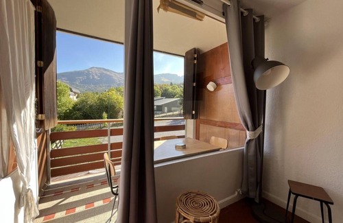 Le Sauze Apartment | 100m from ski slopes, 2nd floor, balcony, tv, 75m², Sauze - Super Sauze