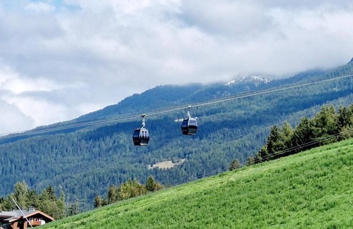 Montalbert Apartment | 100m from ski slopes, 2nd floor, view mountain, balcony, tv, ski locker, 30m², Montalbert