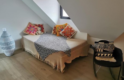 Thuengersheim Apartment | 100m² Office Loft 10 Min von Würzburg Stadtmitte